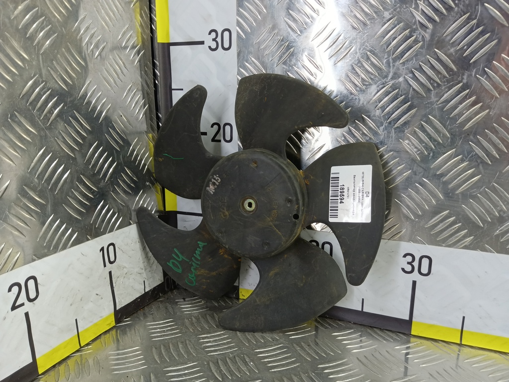 крыльчатка вентилятора MITSUBISHI CARISMA  MR914791, 520 рублей, Москва