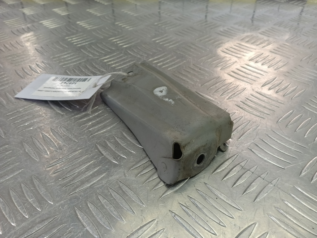 кронштейн бампера MITSUBISHI OUTLANDER  6400A780, 980 рублей, Москва