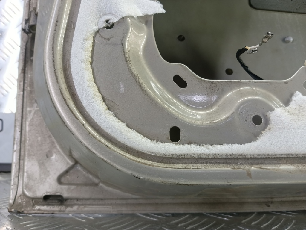 дверь Citroen Berlingo 1.6 MT (109 л.с.) Минивэн 5dBerlingo  I рестайлинг (2002—2012) 9004W3, 5000 рублей, Москва