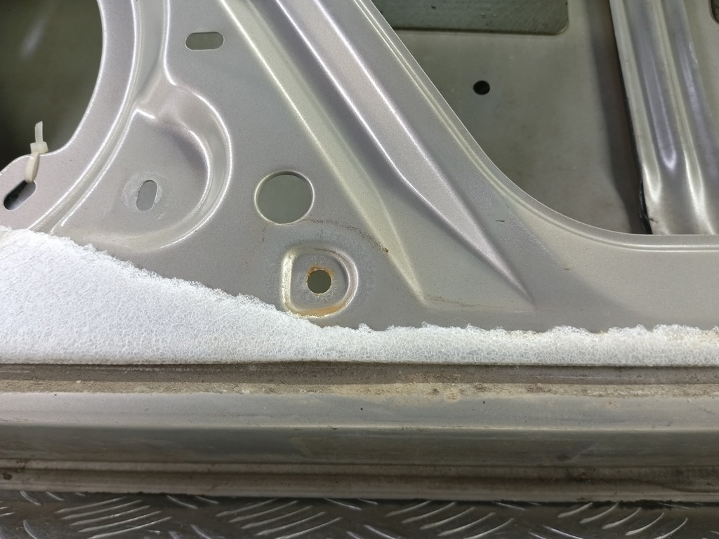 дверь Citroen Berlingo 1.6 MT (109 л.с.) Минивэн 5dBerlingo  I рестайлинг (2002—2012) 9004W3, 5000 рублей, Москва