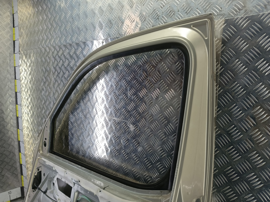 дверь Citroen Berlingo 1.6 MT (109 л.с.) Минивэн 5dBerlingo  I рестайлинг (2002—2012) 9004W3, 5000 рублей, Москва