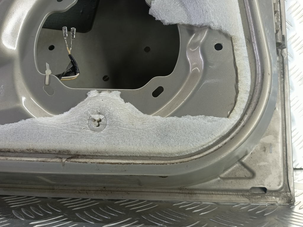 дверь Citroen Berlingo 1.6 MT (109 л.с.) Минивэн 5dBerlingo  I рестайлинг (2002—2012) 9002V0, 4430 рублей, Москва