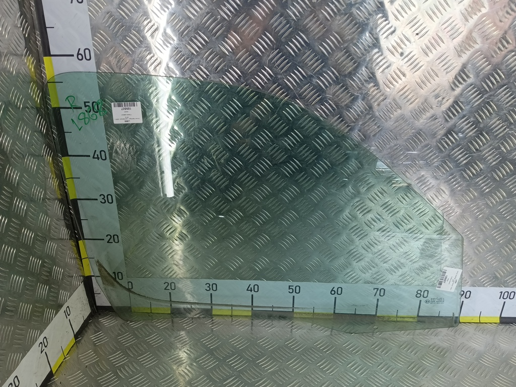 стекло двери Citroen Berlingo 1.6 MT (109 л.с.) Минивэн 5dBerlingo  I рестайлинг (2002—2012) 920267, 2130 рублей, Москва