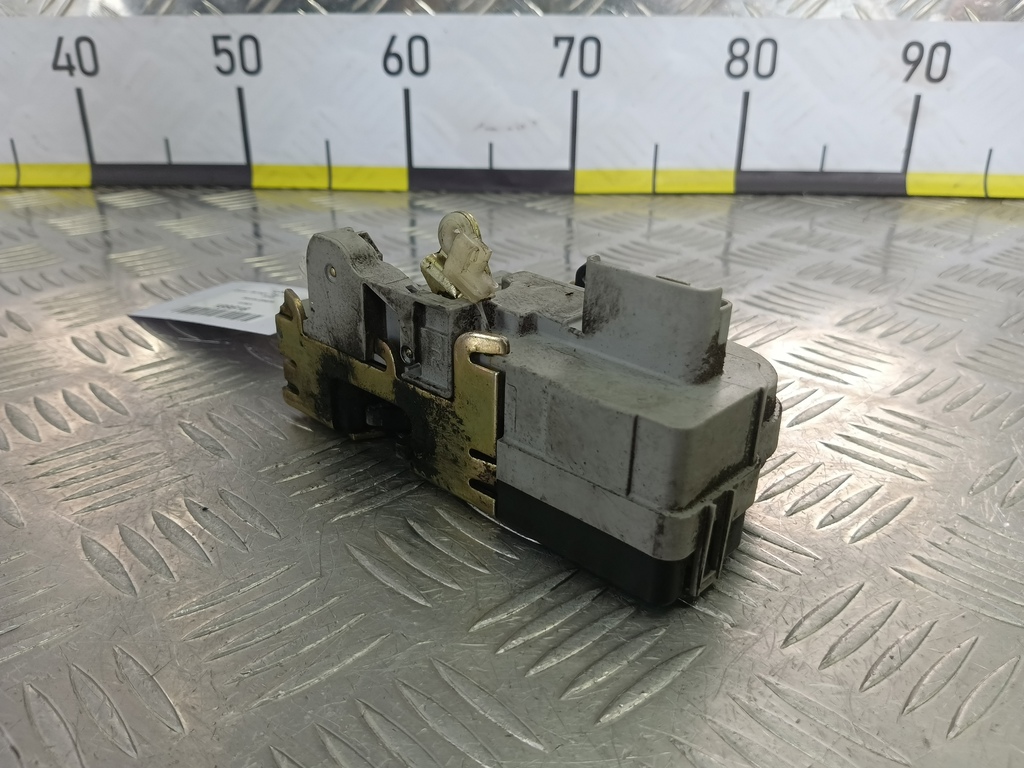 замок двери Citroen Berlingo 1.6 MT (109 л.с.) Минивэн 5dBerlingo  I рестайлинг (2002—2012) 9136J4, 3279 рублей, Москва