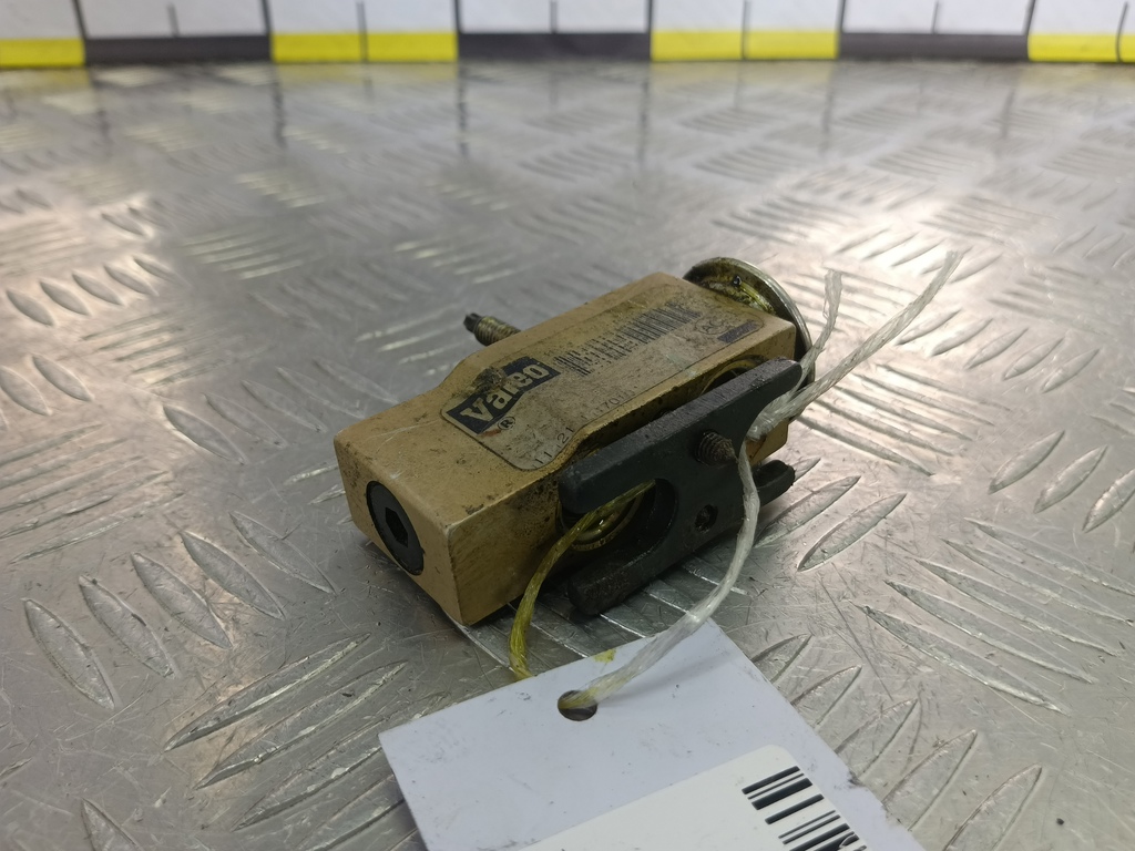 клапан кондиционера Citroen Berlingo 1.6 MT (109 л.с.) Минивэн 5dBerlingo  I рестайлинг (2002—2012) 6461F9, 1780 рублей, Москва