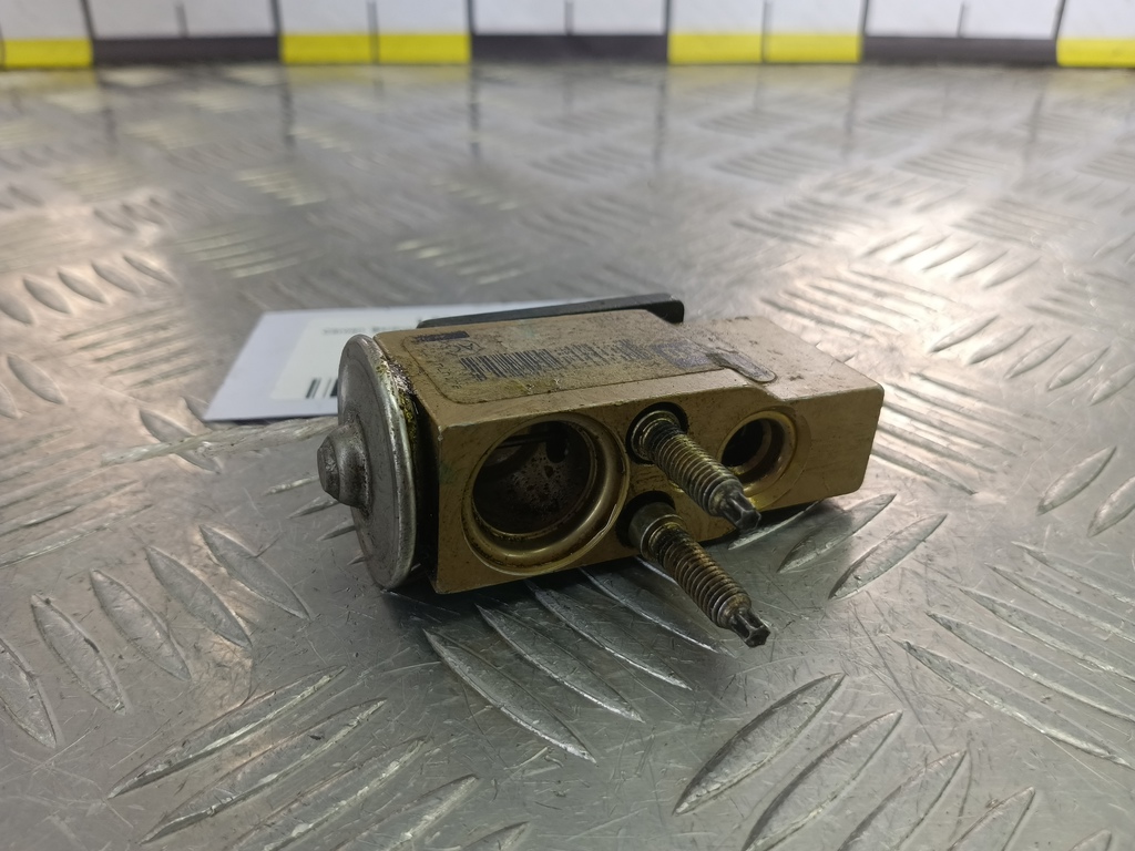 клапан кондиционера Citroen Berlingo 1.6 MT (109 л.с.) Минивэн 5dBerlingo  I рестайлинг (2002—2012) 6461F9, 1780 рублей, Москва