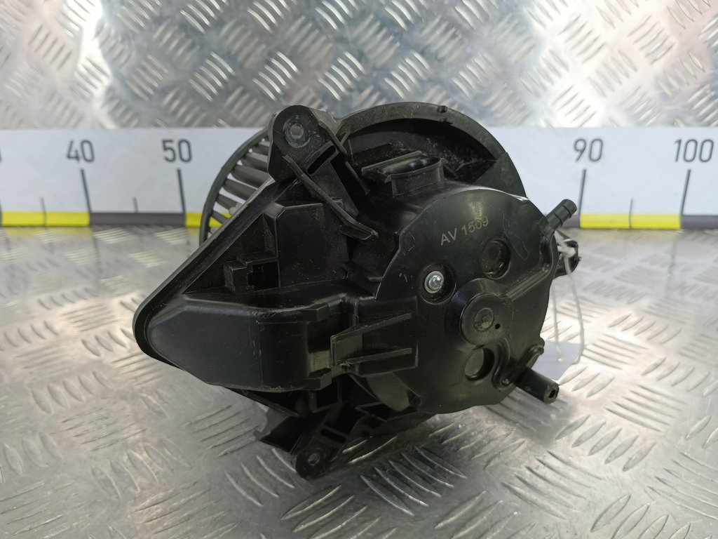 моторчик отопителя Citroen Berlingo 1.6 MT (109 л.с.) Минивэн 5dBerlingo  I рестайлинг (2002—2012) 6441N4, 3279 рублей, Москва