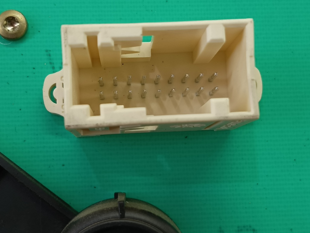 панель приборов Citroen Berlingo 1.6 MT (109 л.с.) Минивэн 5dBerlingo  I рестайлинг (2002—2012) 6105PF, 3850 рублей, Москва