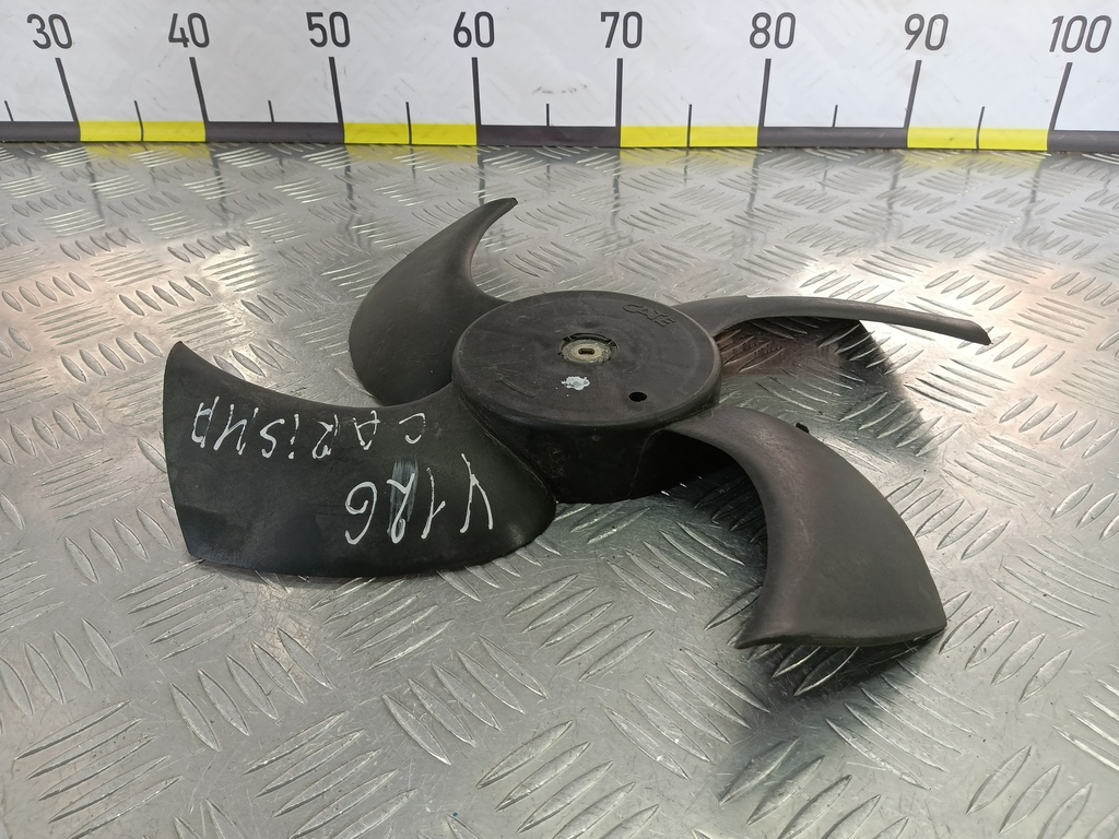 крыльчатка вентилятора MITSUBISHI Space Star  MB925652, 520 рублей, Москва