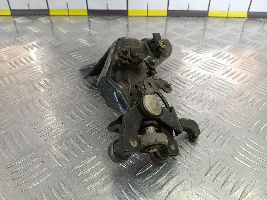 ролик двери сдвижной Citroen Berlingo 1.6 MT (109 л.с.) Минивэн 5dBerlingo  I рестайлинг (2002—2012) 903429, 3279 рублей, Москва