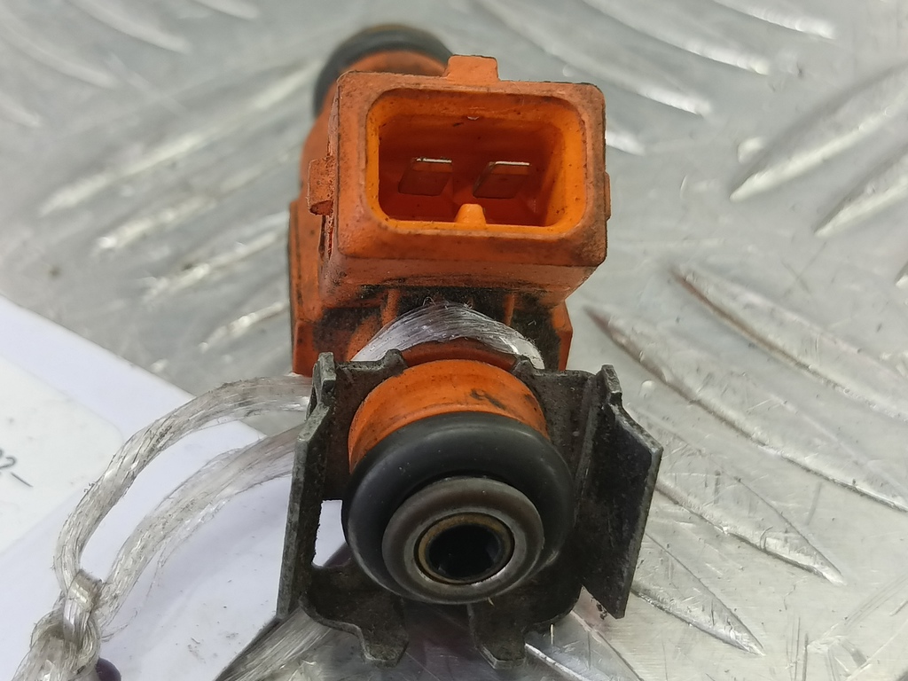 форсунка топливная Citroen Berlingo 1.6 MT (109 л.с.) Минивэн 5dBerlingo  I рестайлинг (2002—2012) 1984E9, 750 рублей, Москва