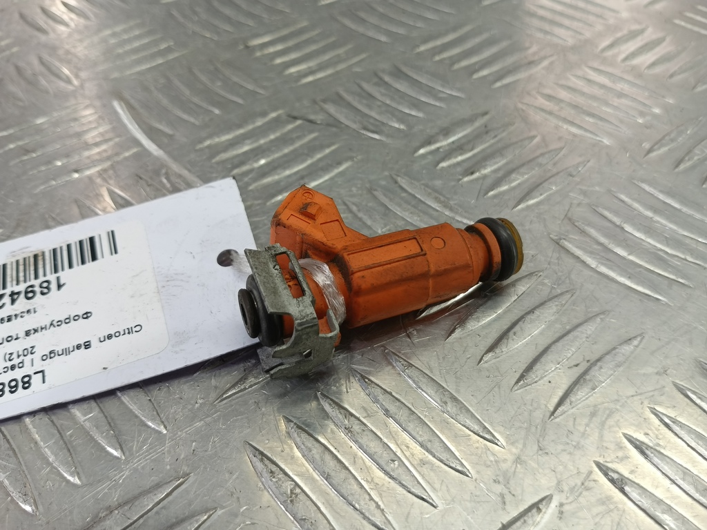 форсунка топливная Citroen Berlingo 1.6 MT (109 л.с.) Минивэн 5dBerlingo  I рестайлинг (2002—2012) 1984E9, 750 рублей, Москва