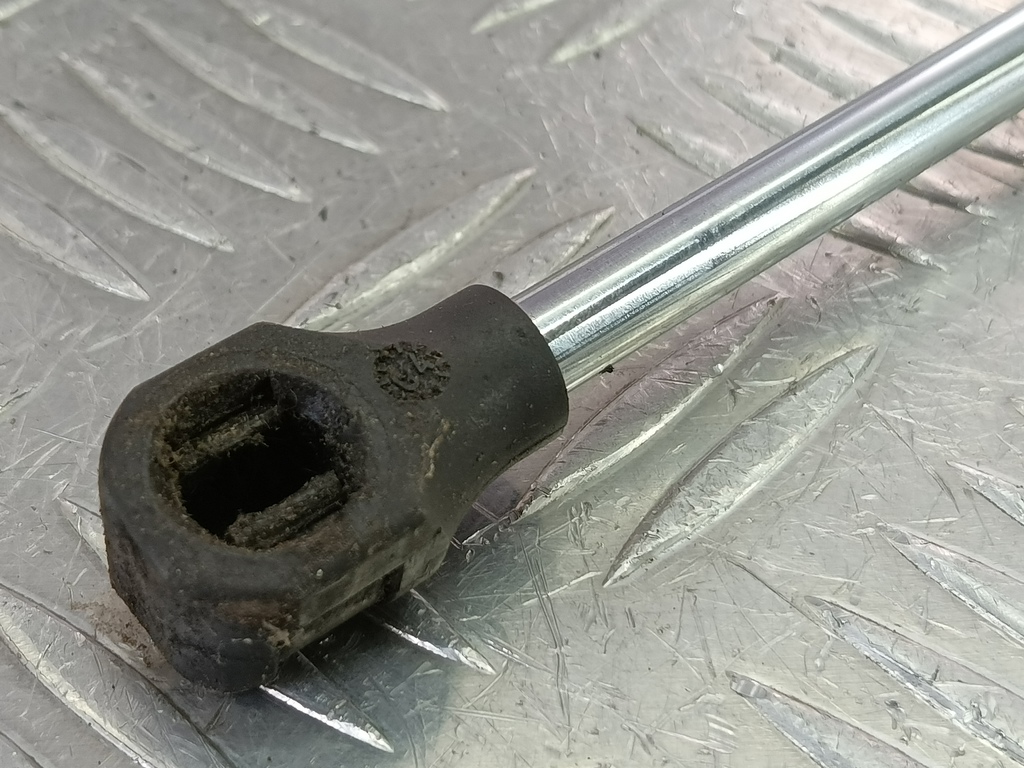 амортизатор крышки багажника Citroen Berlingo 1.6 MT (109 л.с.) Минивэн 5dBerlingo  I рестайлинг (2002—2012) 8731E0, 1320 рублей, Москва