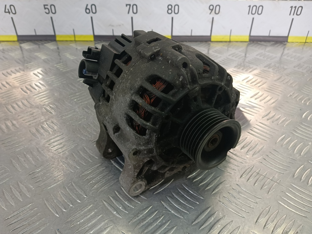 генератор Citroen Berlingo 1.6 MT (109 л.с.) Минивэн 5dBerlingo  I рестайлинг (2002—2012) 5705AZ, 11900 рублей, Москва