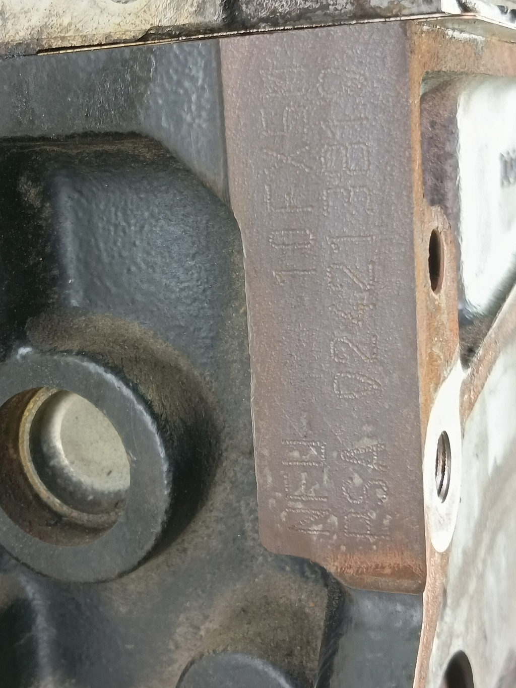 двигатель Citroen Berlingo 1.6 MT (109 л.с.) Минивэн 5dBerlingo  I рестайлинг (2002—2012) 01353X, 57900 рублей, Москва