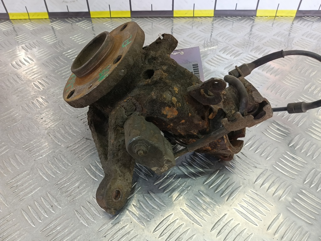 кулак Citroen Berlingo 1.6 MT (109 л.с.) Минивэн 5dBerlingo  I рестайлинг (2002—2012) 364654, 6150 рублей, Москва