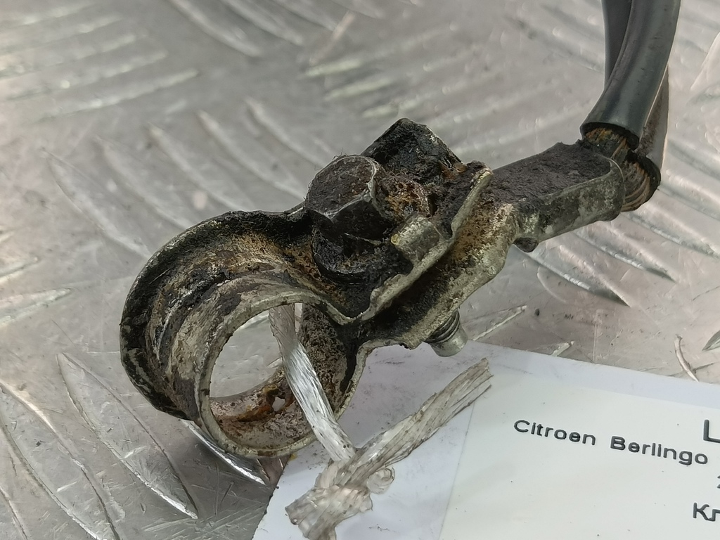 клемма Citroen Berlingo 1.6 MT (109 л.с.) Минивэн 5dBerlingo  I рестайлинг (2002—2012) 5642CR, 2130 рублей, Москва