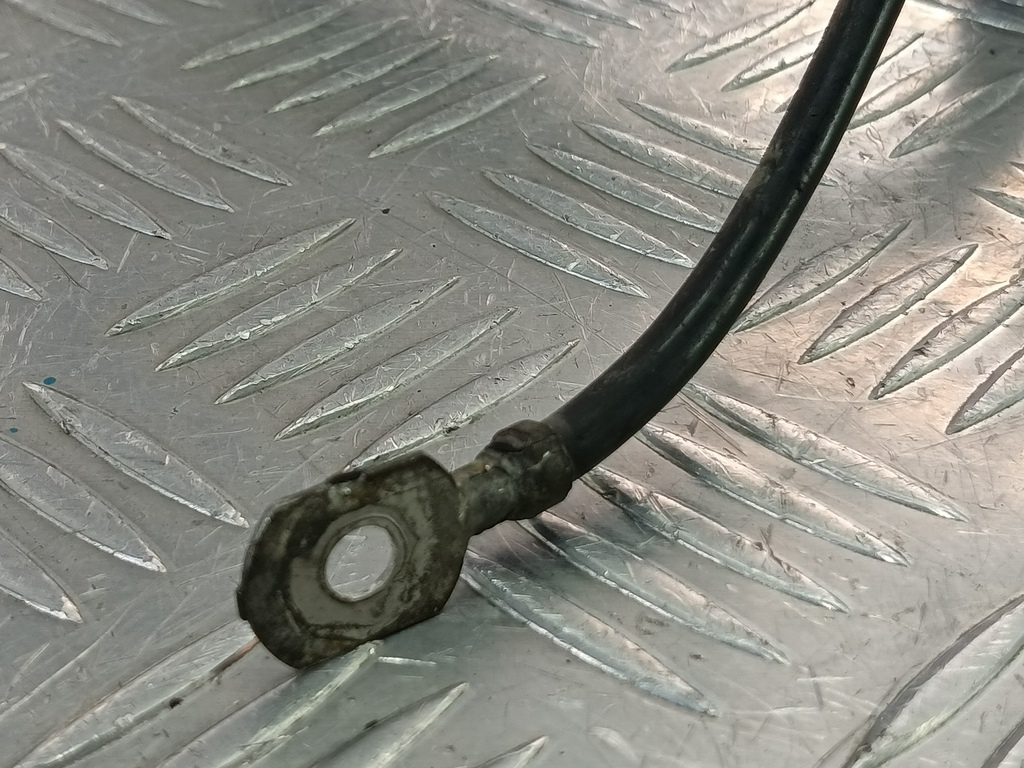 клемма Citroen Berlingo 1.6 MT (109 л.с.) Минивэн 5dBerlingo  I рестайлинг (2002—2012) 5642CR, 2130 рублей, Москва