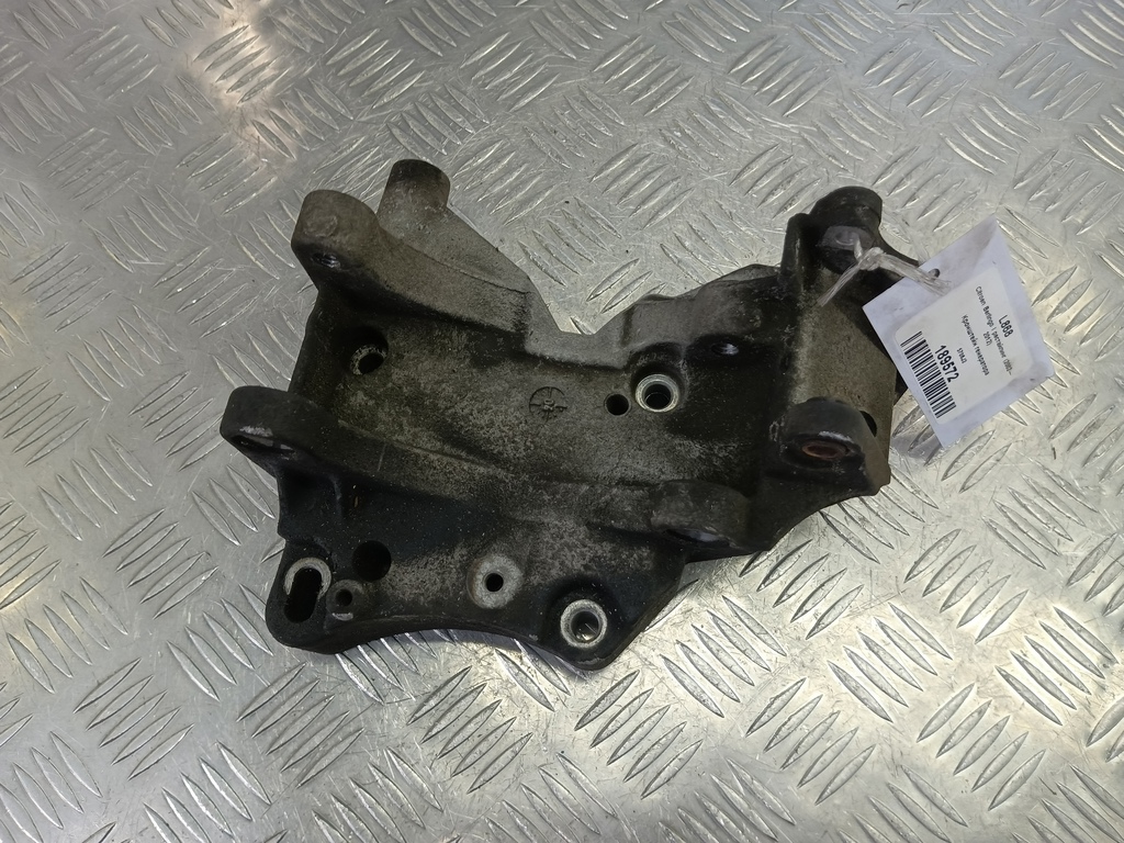 кронштейн генератора Citroen Berlingo 1.6 MT (109 л.с.) Минивэн 5dBerlingo  I рестайлинг (2002—2012) 5706J2, 3510 рублей, Москва