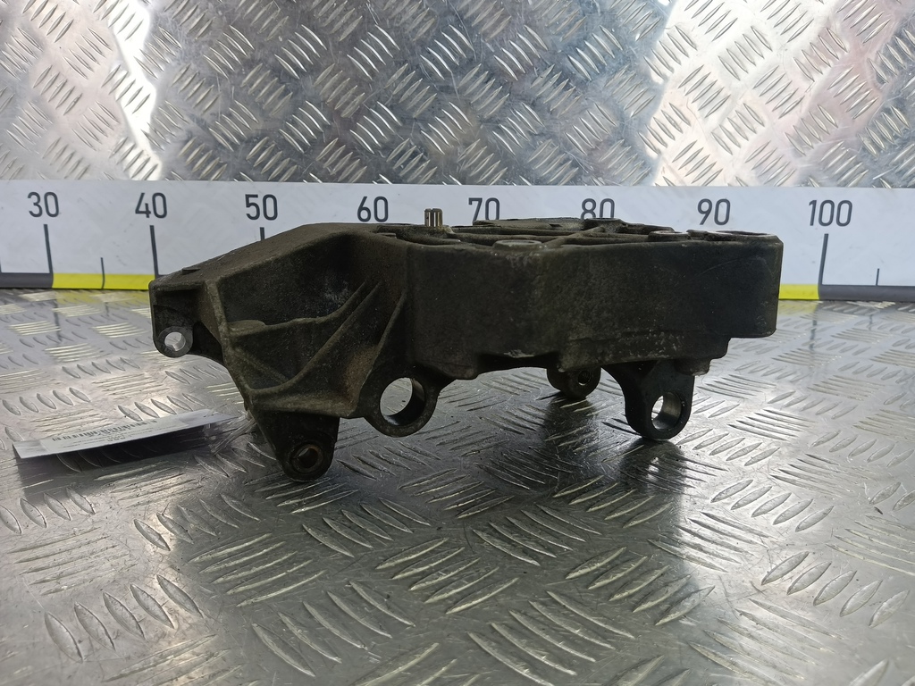 кронштейн генератора Citroen Berlingo 1.6 MT (109 л.с.) Минивэн 5dBerlingo  I рестайлинг (2002—2012) 5706J2, 3510 рублей, Москва