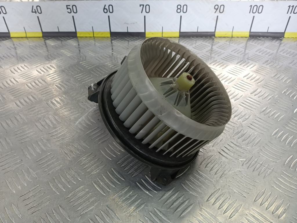 моторчик отопителя SUBARU Tribeca 3.0 4WD AT (250 л.с.)Tribeca  WX (2004—2007) Внедорожник 72223XA02A, 5580 рублей, Москва