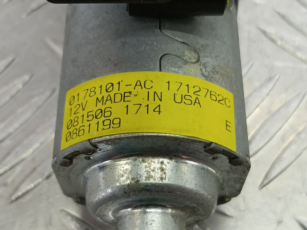 моторчик люка SUBARU Tribeca 3.0 4WD AT (250 л.с.)Tribeca  WX (2004—2007) Внедорожник 65450XA00A, 1780 рублей, Москва