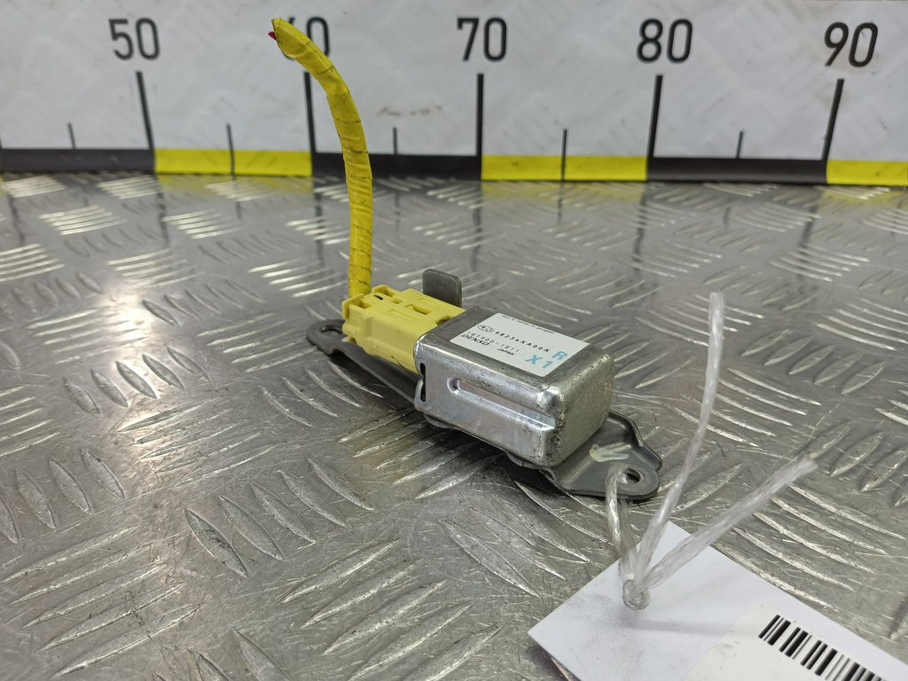 датчик удара (air bag) SUBARU Tribeca 3.0 4WD AT (250 л.с.)Tribeca  WX (2004—2007) Внедорожник 98236XA00A, 750 рублей, Москва