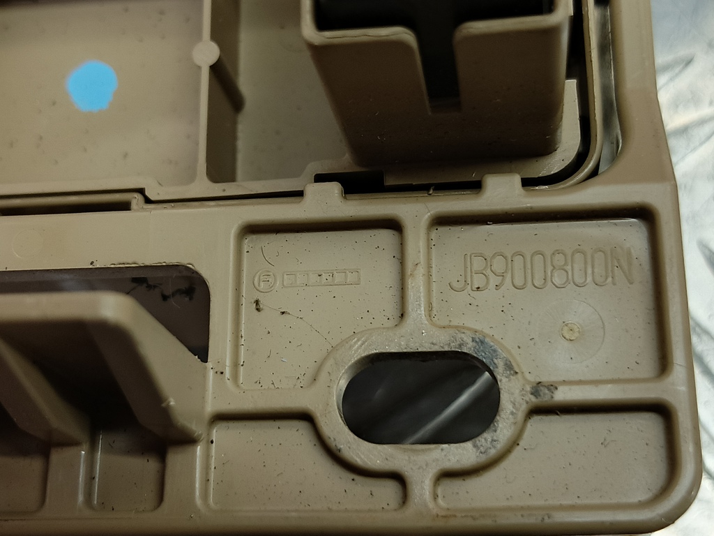 блок предохранителей SUBARU Tribeca 3.0 4WD AT (250 л.с.)Tribeca  WX (2004—2007) Внедорожник 82201XA03A, 1090 рублей, Москва