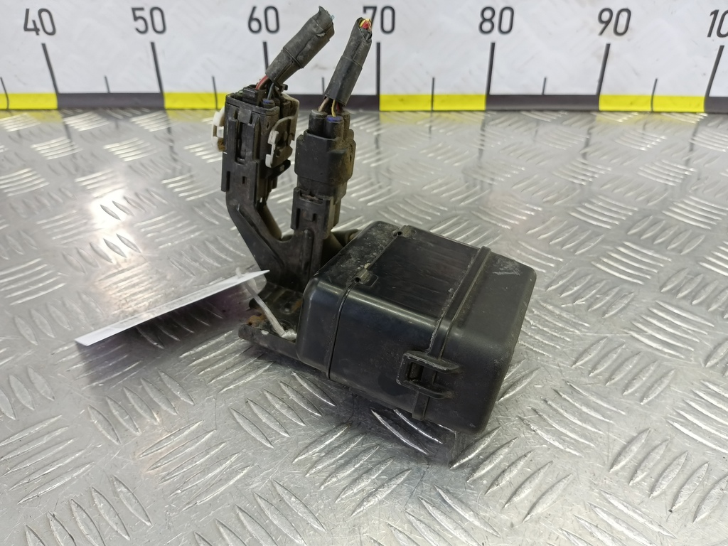 блок предохранителей SUBARU Tribeca 3.0 4WD AT (250 л.с.)Tribeca  WX (2004—2007) Внедорожник 27538XA05A, 980 рублей, Москва