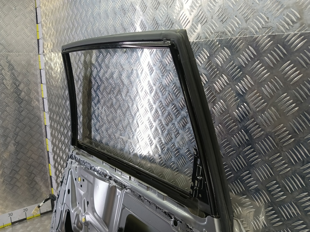 дверь SUBARU Tribeca 3.0 4WD AT (250 л.с.)Tribeca  WX (2004—2007) Внедорожник 60409XA00C9P, 18000 рублей, Москва