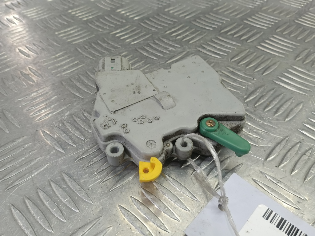 активатор замка двери SUBARU Tribeca 3.0 4WD AT (250 л.с.)Tribeca  WX (2004—2007) Внедорожник 61100XA05A, 2130 рублей, Москва