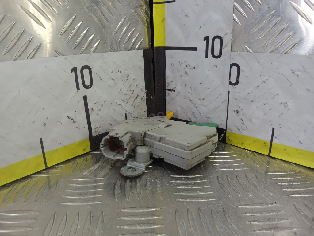 активатор замка двери SUBARU Tribeca 3.0 4WD AT (250 л.с.)Tribeca  WX (2004—2007) Внедорожник 61100XA04A, 2130 рублей, Москва