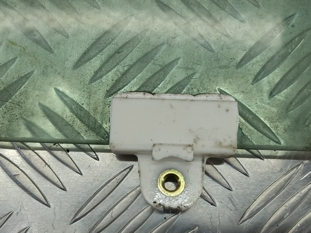 стекло двери SUBARU Tribeca 3.0 4WD AT (250 л.с.)Tribeca  WX (2004—2007) Внедорожник 61009XA00A, 1090 рублей, Москва