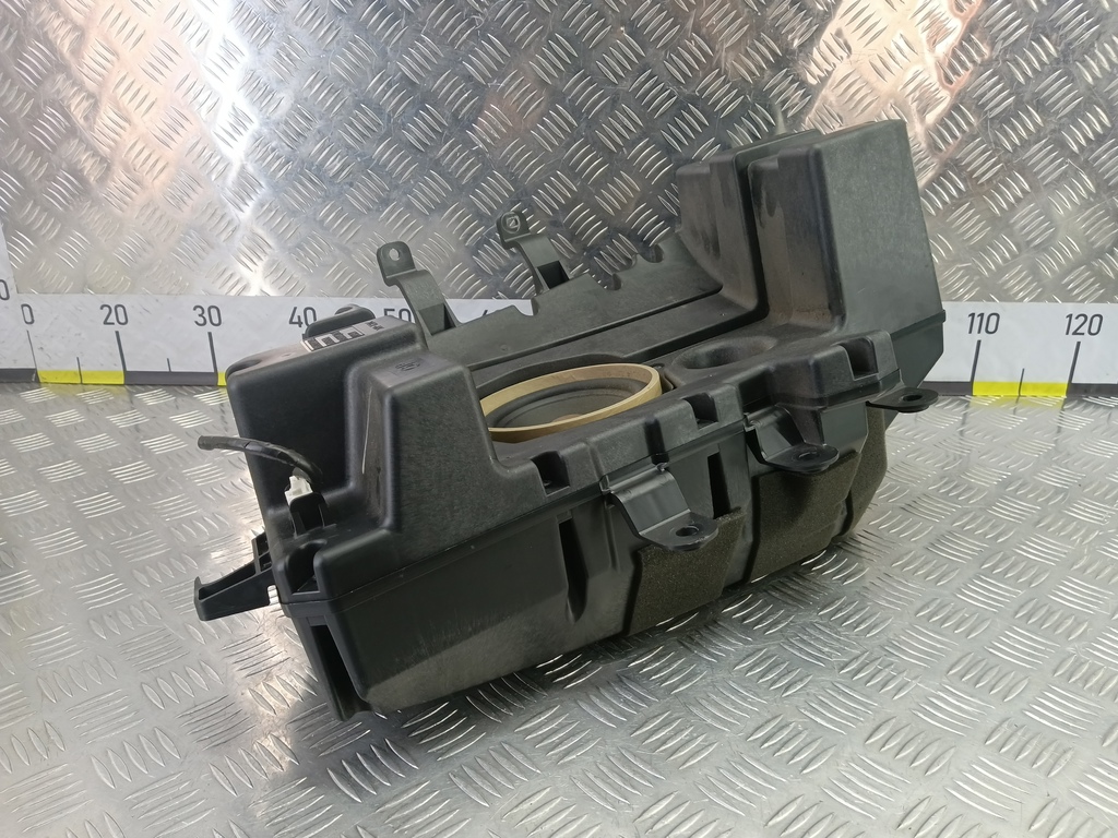 сабвуфер SUBARU Tribeca 3.0 4WD AT (250 л.с.)Tribeca  WX (2004—2007) Внедорожник 86301XA34A, 2360 рублей, Москва