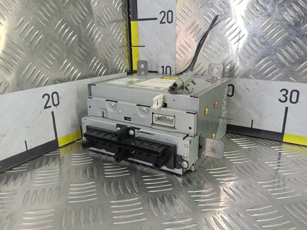 магнитола SUBARU Tribeca 3.0 4WD AT (250 л.с.)Tribeca  WX (2004—2007) Внедорожник 86201XA43A, 15350 рублей, Москва