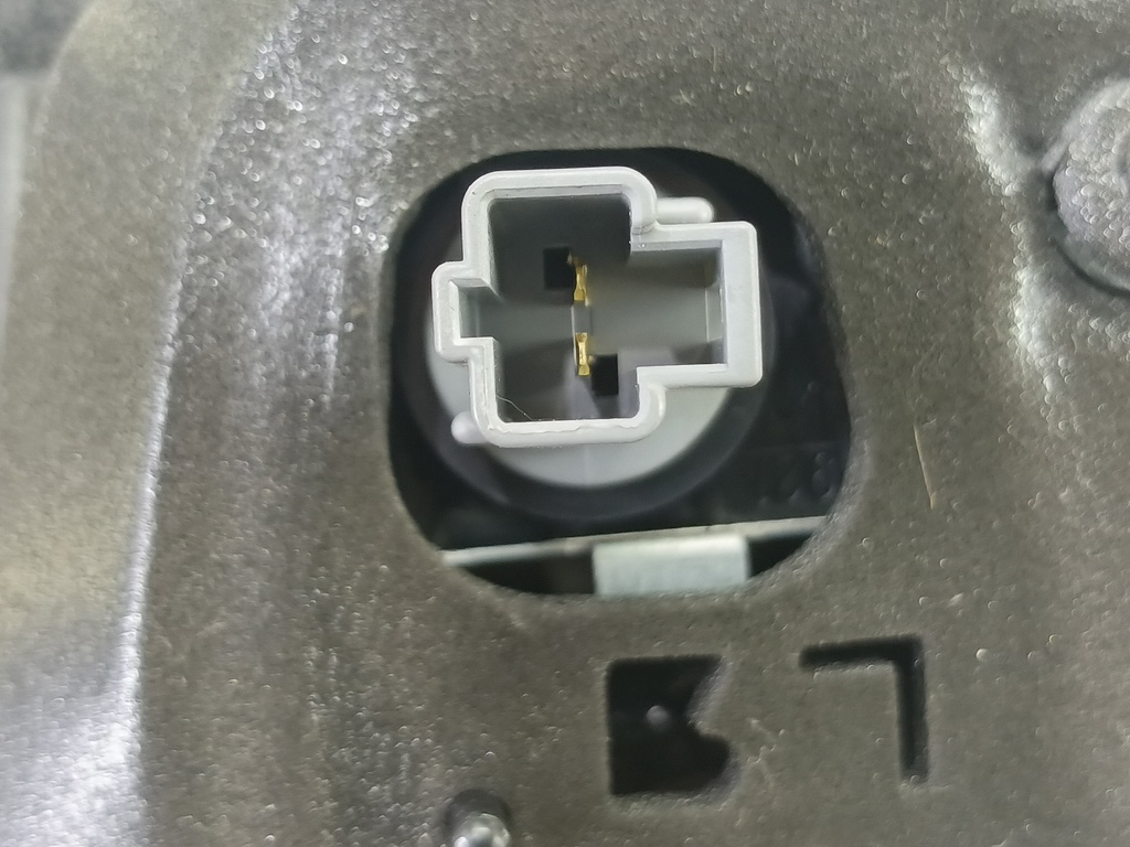 фонарь  (фара) SUBARU Tribeca 3.0 4WD AT (250 л.с.)Tribeca  WX (2004—2007) Внедорожник 84251XA11A, 5580 рублей, Москва