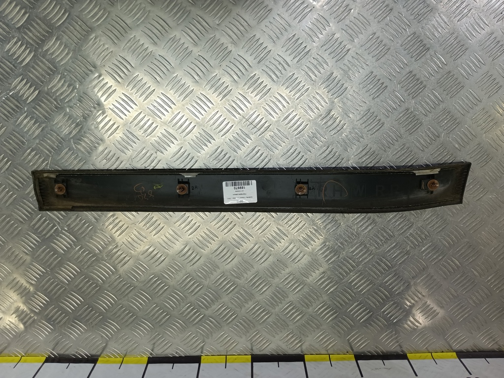 накладка двери SUBARU Tribeca 3.0 4WD AT (250 л.с.)Tribeca  WX (2004—2007) Внедорожник 91112XA06A, 630 рублей, Москва