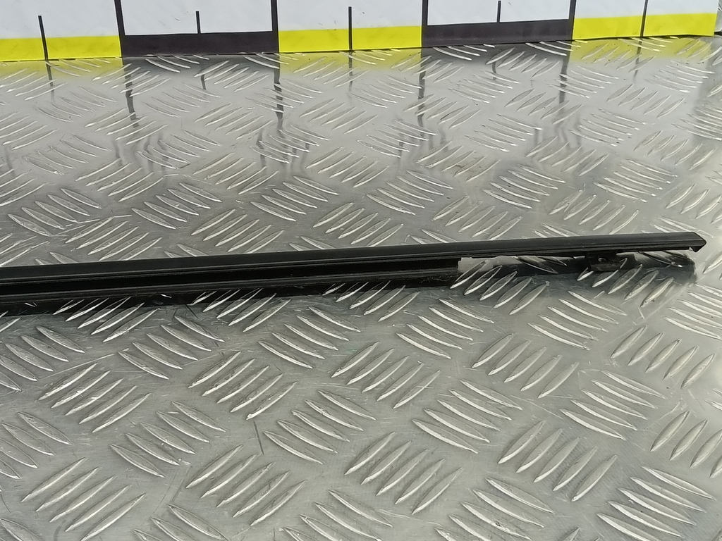 накладка двери SUBARU Tribeca 3.0 4WD AT (250 л.с.)Tribeca  WX (2004—2007) Внедорожник 62280XA01B, 2130 рублей, Москва