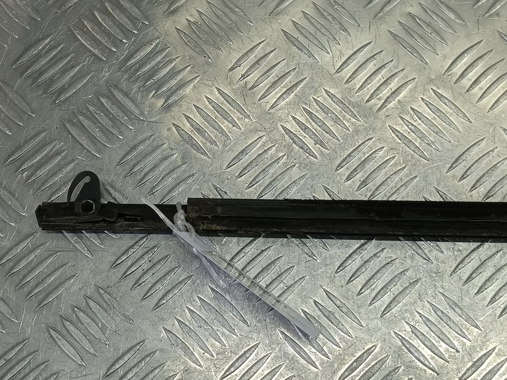 накладка двери SUBARU Tribeca 3.0 4WD AT (250 л.с.)Tribeca  WX (2004—2007) Внедорожник 62280XA01B, 2130 рублей, Москва