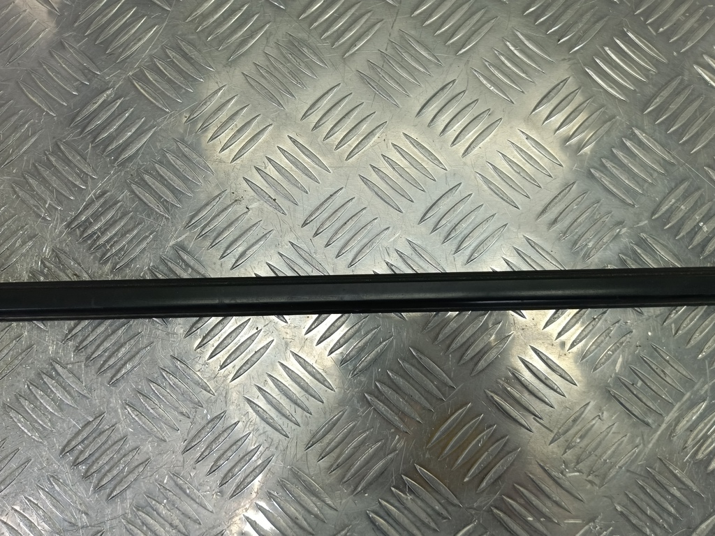 накладка двери SUBARU Tribeca 3.0 4WD AT (250 л.с.)Tribeca  WX (2004—2007) Внедорожник 61280XA01B, 1780 рублей, Москва