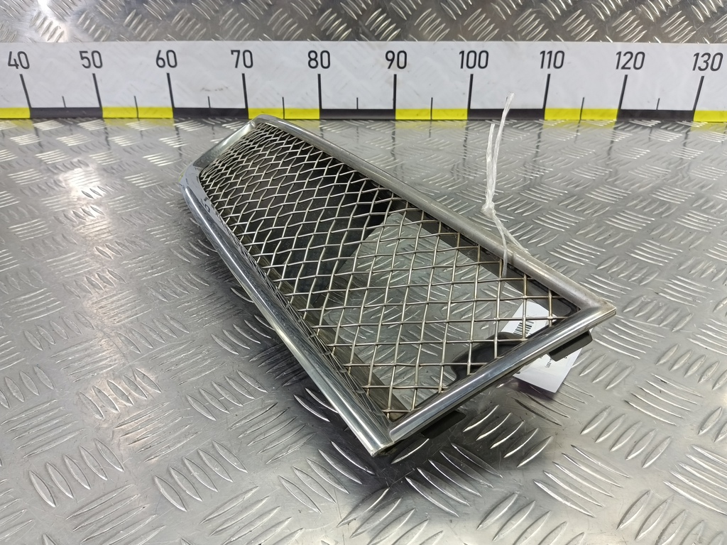 решетка радиатора SUBARU Tribeca 3.0 4WD AT (250 л.с.)Tribeca  WX (2004—2007) Внедорожник 91121XA21A, 7880 рублей, Москва