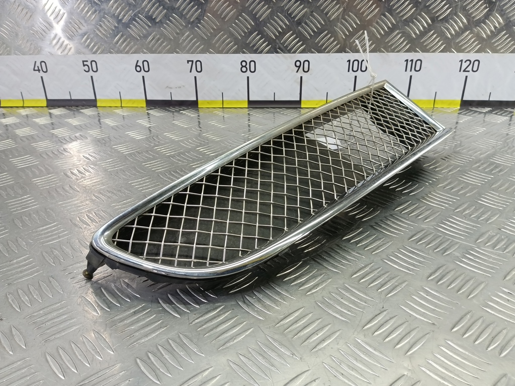 решетка радиатора SUBARU Tribeca 3.0 4WD AT (250 л.с.)Tribeca  WX (2004—2007) Внедорожник 91121XA21A, 7880 рублей, Москва