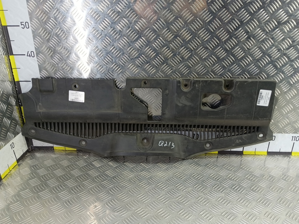 накладка бампера переднего SUBARU Tribeca 3.0 4WD AT (250 л.с.)Tribeca  WX (2004—2007) Внедорожник 57731XA01A, 1440 рублей, Москва