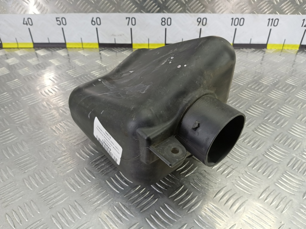 резонатор воздушного фильтра SUBARU Tribeca 3.0 4WD AT (250 л.с.)Tribeca  WX (2004—2007) Внедорожник 46043XA00A, 750 рублей, Москва