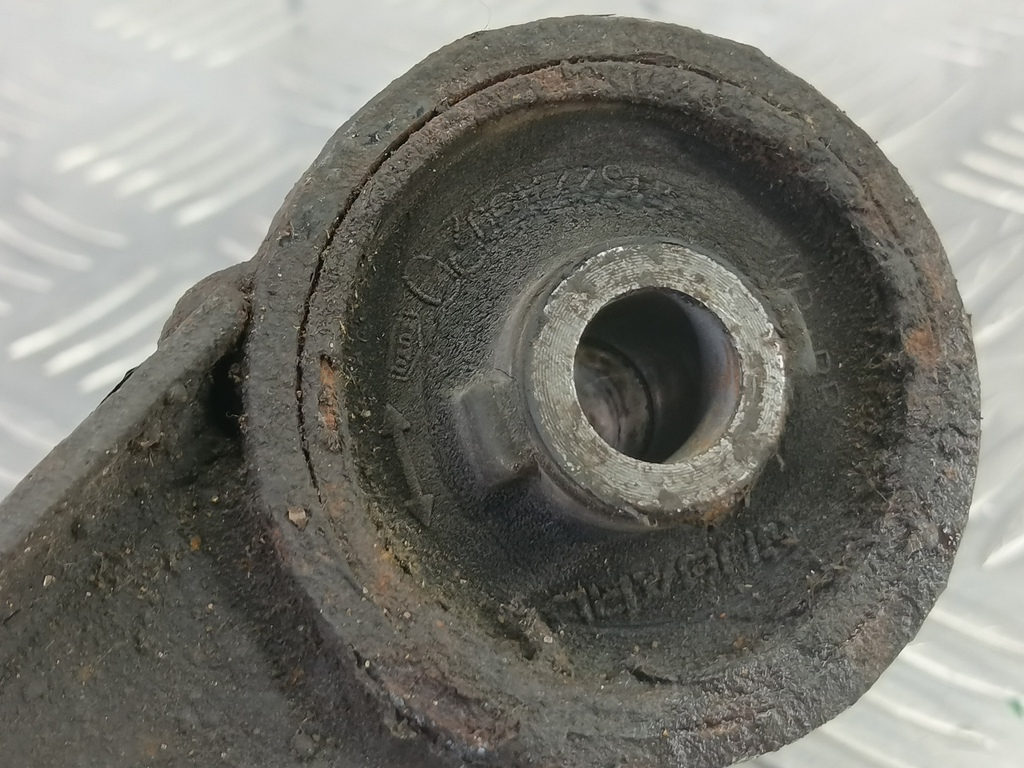 подушка редуктора SUBARU Tribeca 3.0 4WD AT (250 л.с.)Tribeca  WX (2004—2007) Внедорожник 41310AG02B, 1550 рублей, Москва