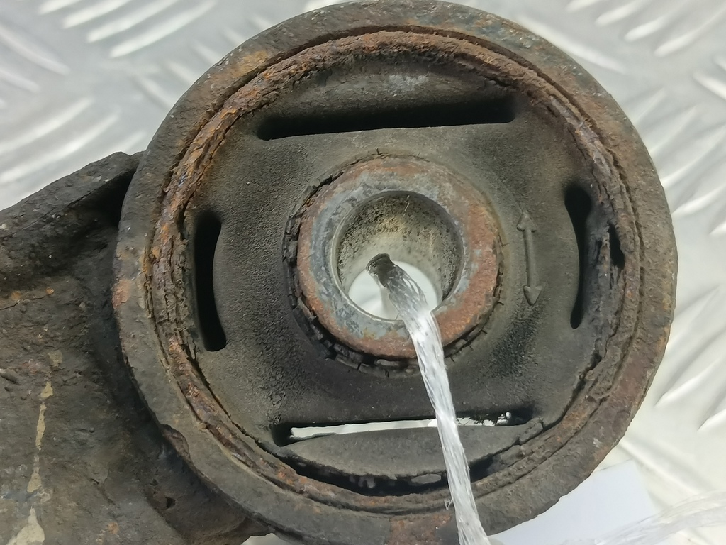 подушка редуктора SUBARU Tribeca 3.0 4WD AT (250 л.с.)Tribeca  WX (2004—2007) Внедорожник 41310AG02B, 1550 рублей, Москва