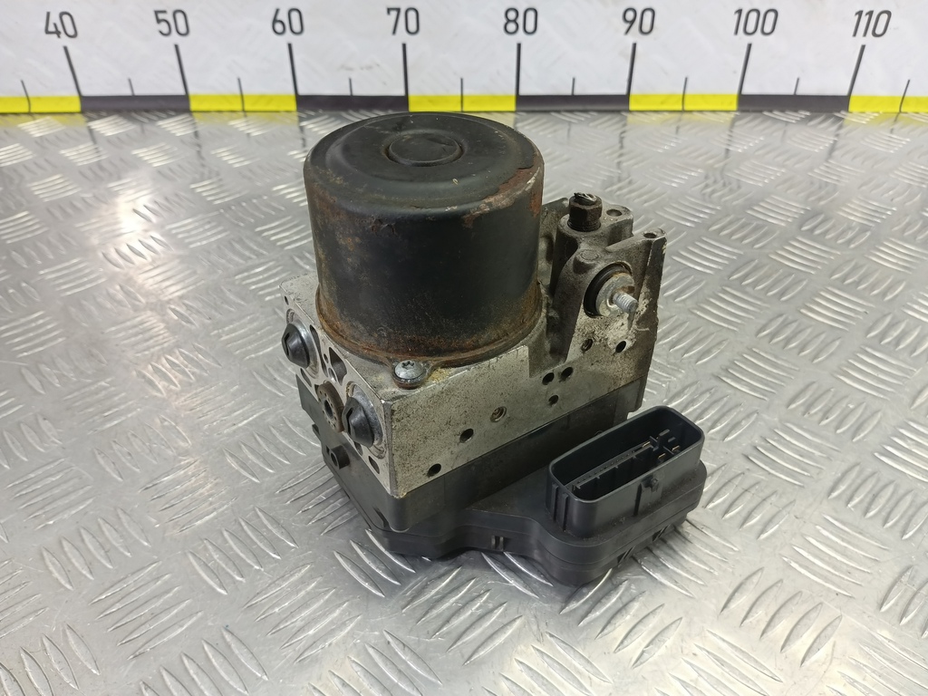 блок abs SUBARU Tribeca 3.0 4WD AT (250 л.с.)Tribeca  WX (2004—2007) Внедорожник 27596XA01A, 3620 рублей, Москва