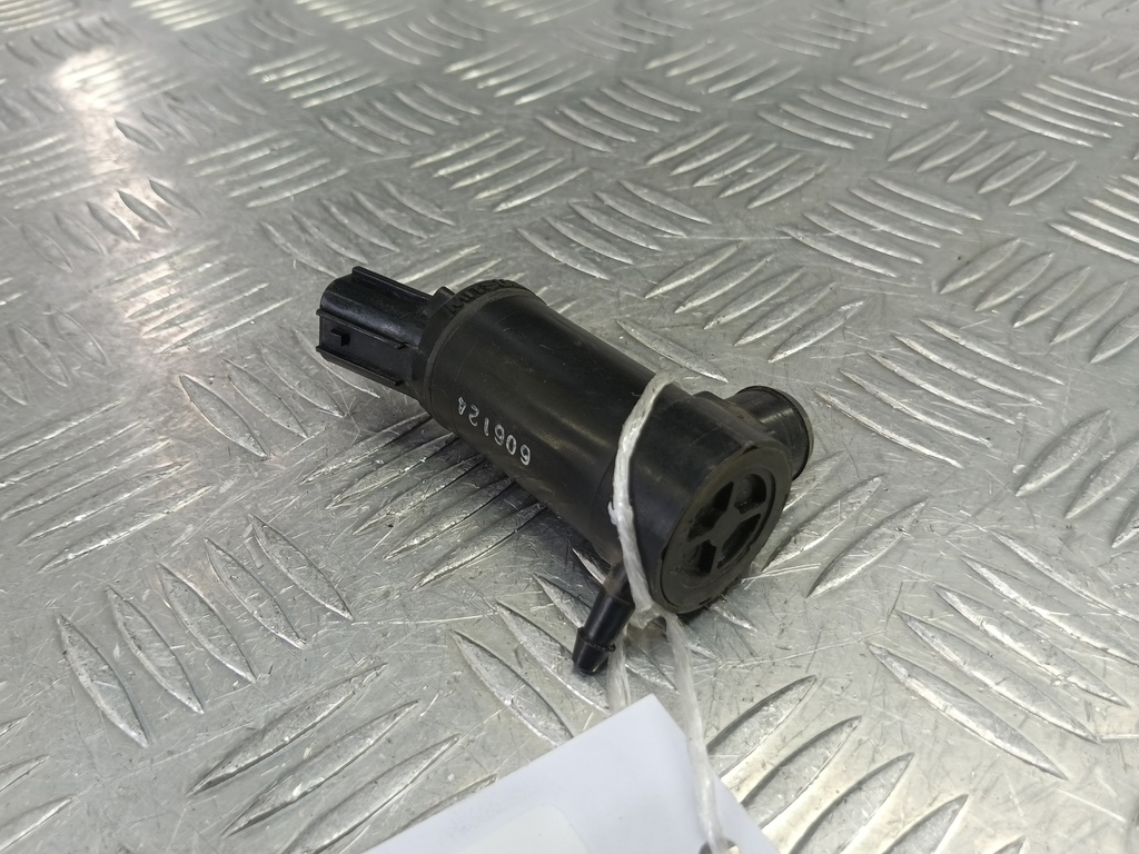 насос омывателя (моторчик) SUBARU Tribeca 3.0 4WD AT (250 л.с.)Tribeca  WX (2004—2007) Внедорожник 86611AG01A, 1210 рублей, Москва