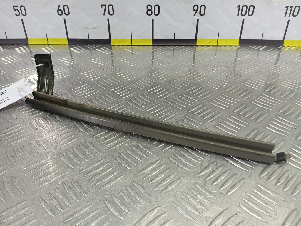 направляющая стекла двери SUBARU Tribeca 3.0 4WD AT (250 л.с.)Tribeca  WX (2004—2007) Внедорожник 61240XA01A9P, 860 рублей, Москва