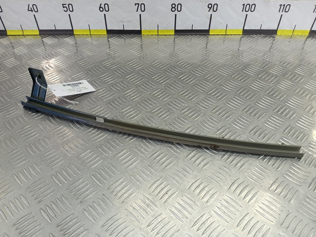 направляющая стекла двери SUBARU Tribeca 3.0 4WD AT (250 л.с.)Tribeca  WX (2004—2007) Внедорожник 62240XA01B9P, 750 рублей, Москва